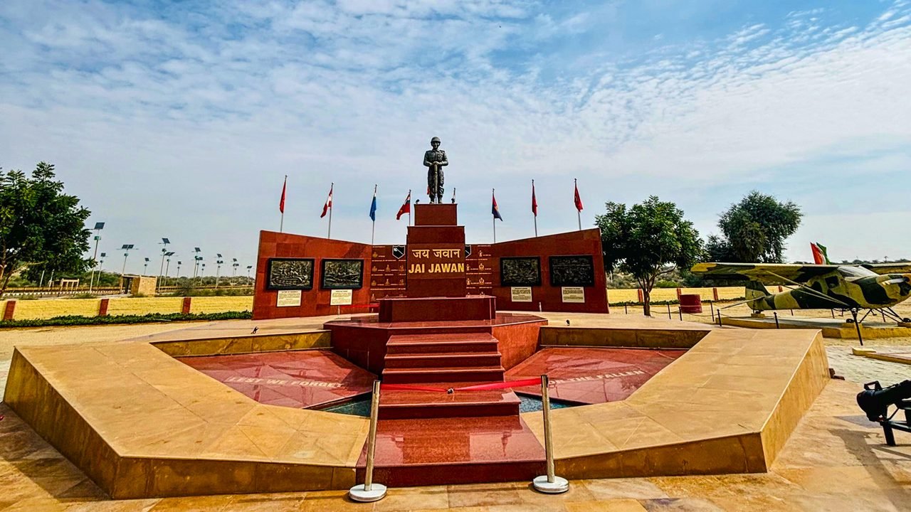 Jaisalmer tour package with Tanot and Longewala