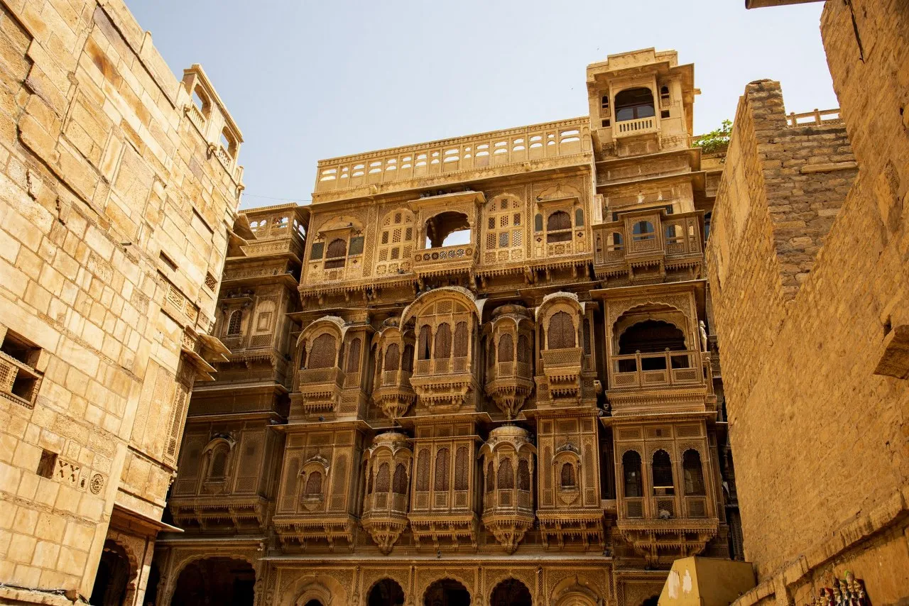Patwon Ki Haveli in Jaisalmer 1 night 2 days itinerary