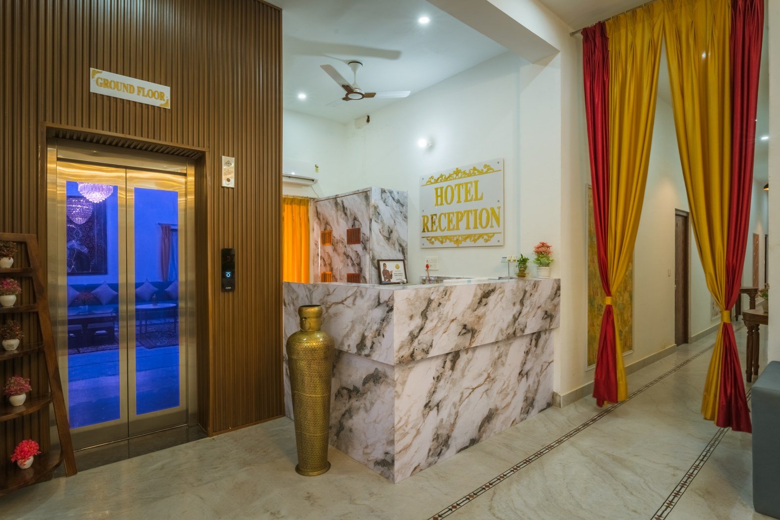 Hotel Narpatgarh Palace building
